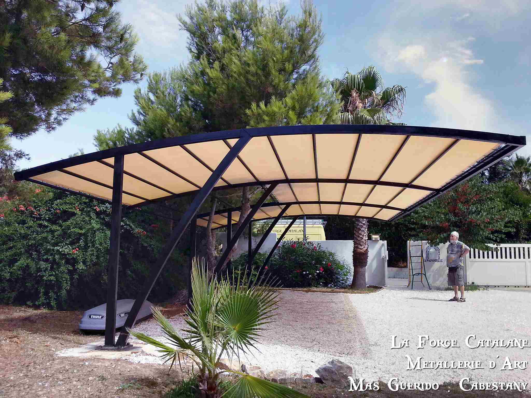 pergola moderne cintrage abris de voiture SOLTIS fer Forge Catalane Cabestany (4).jpg
